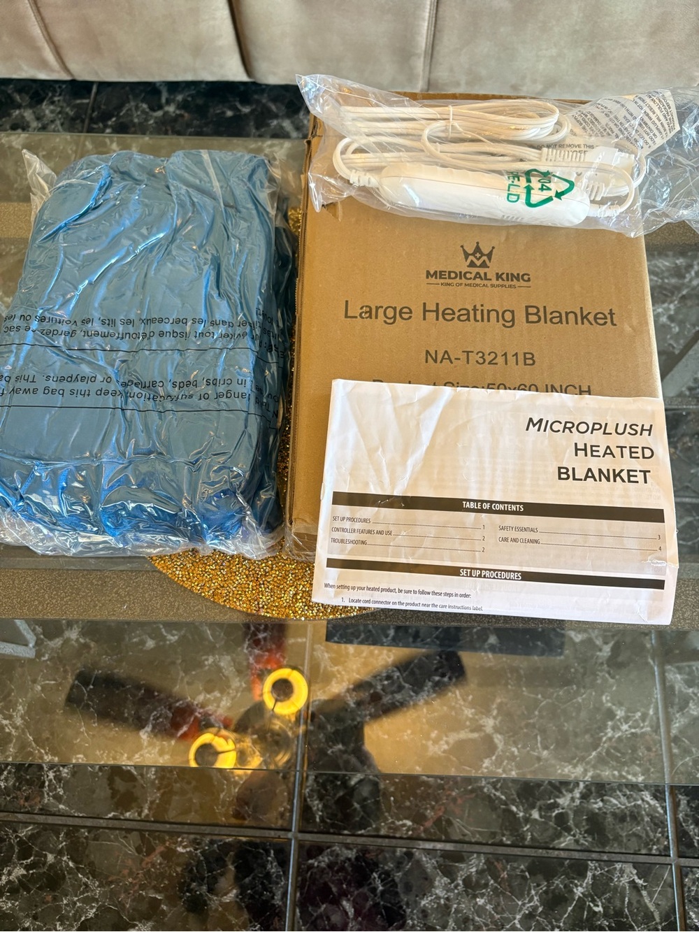 Medical King NWT Microplush Heated Blanket - Blue. Unopened size 50X60”